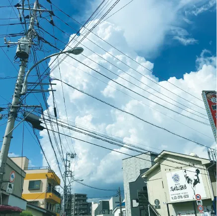 ①無電柱化が望まれる風景